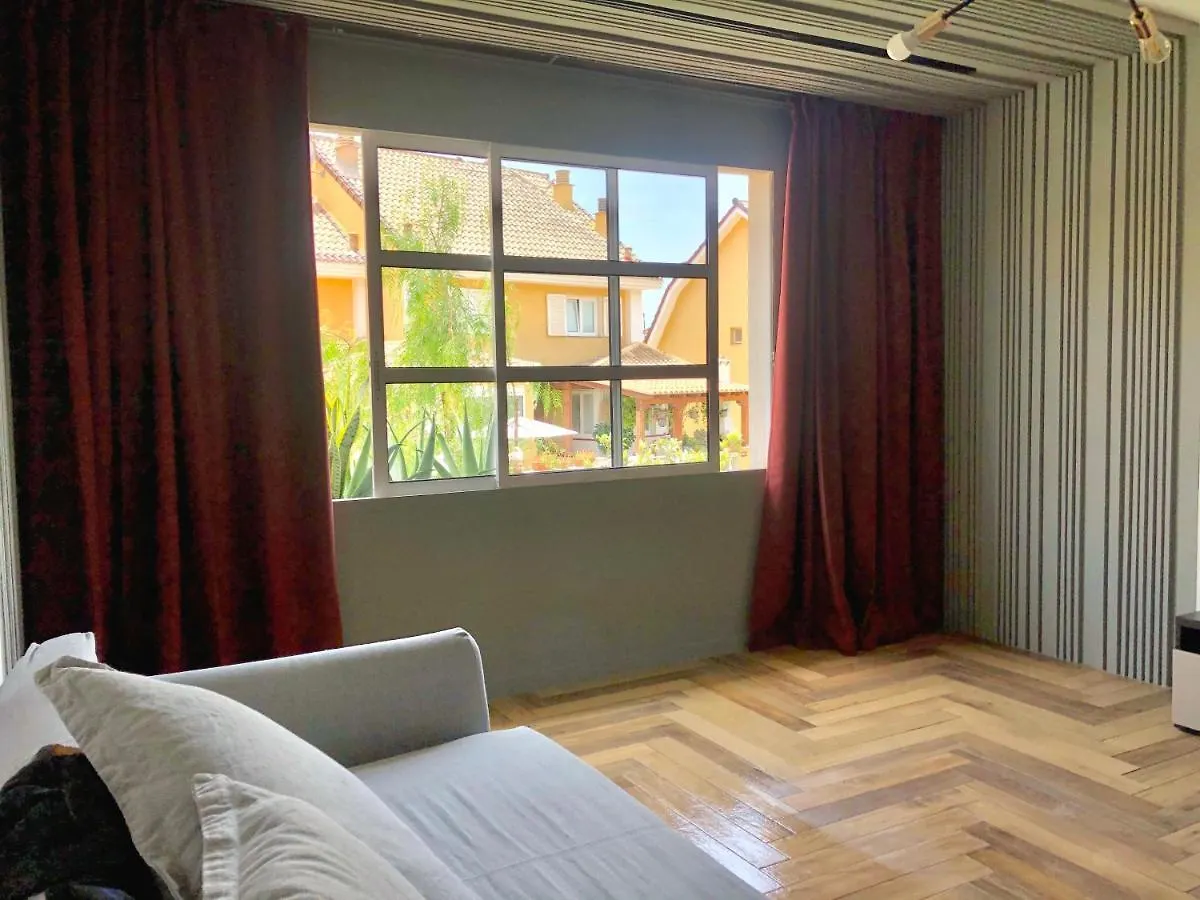 Lux Lovely 3 Bedroom Duplex With Solarium In Centre Of Playa Las Americas Arona  0*, Arona (Tenerife)